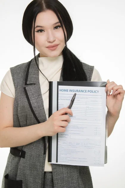 Contacting Your Insurance Provider Swiftly